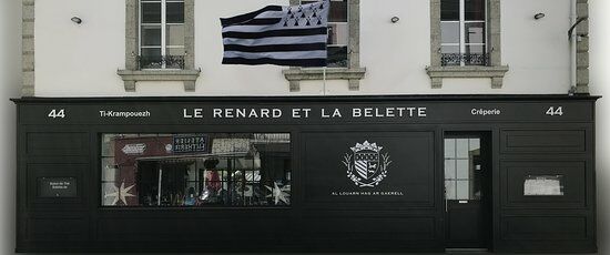 Le Renard et la Belette