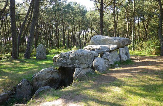 Dolmen de Mané-Kerioned