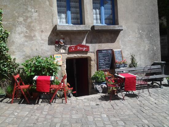 Le rouge bar a tapas