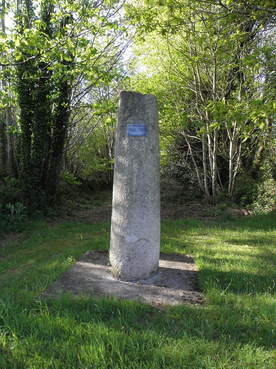 stèle de Croas ar Peulven