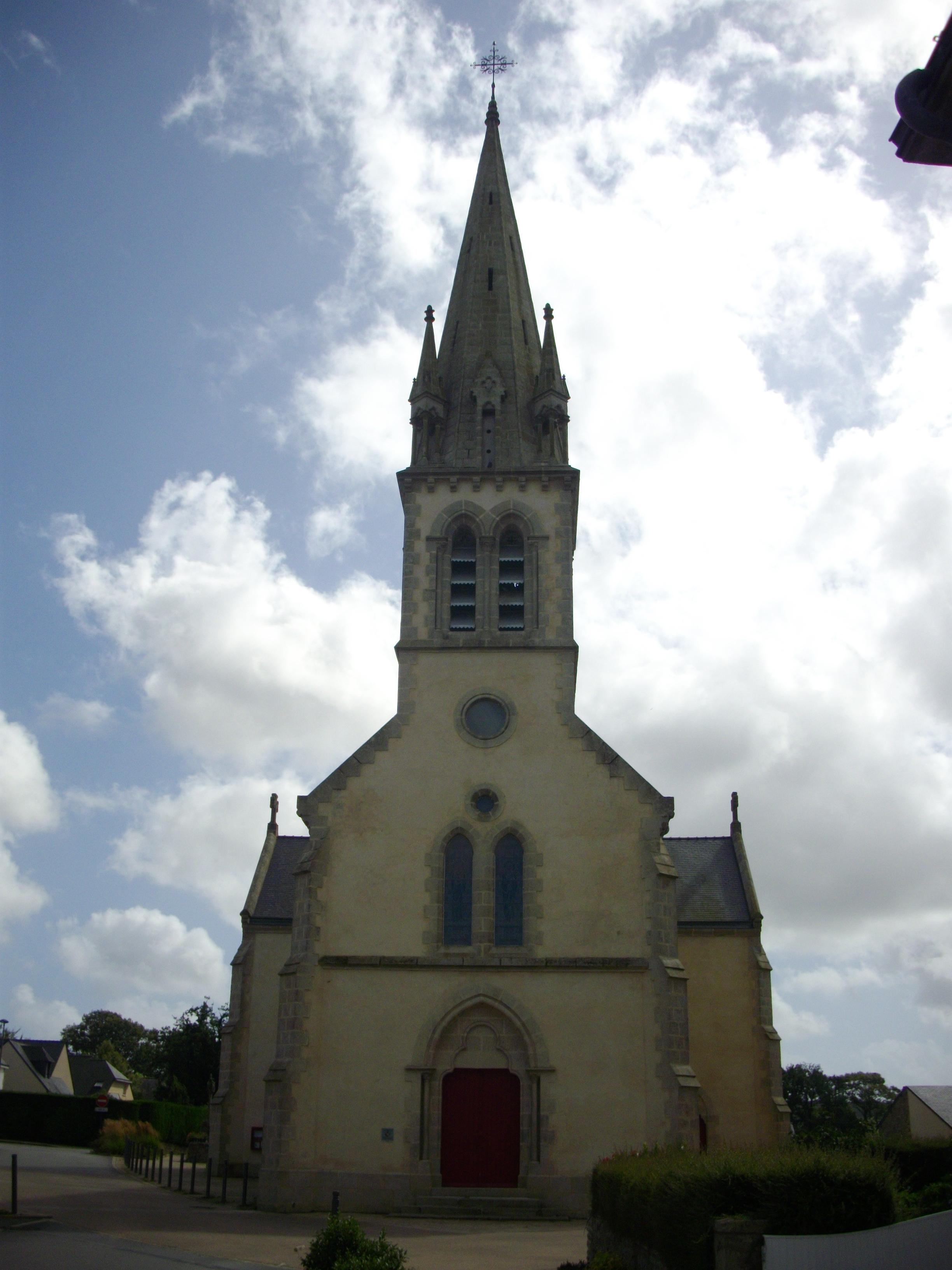 église Saint-Gildas de Locqueltas