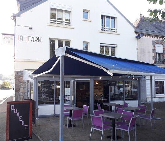 La Taverne