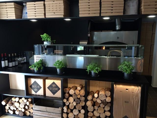 LA CUISINE Feu de bois