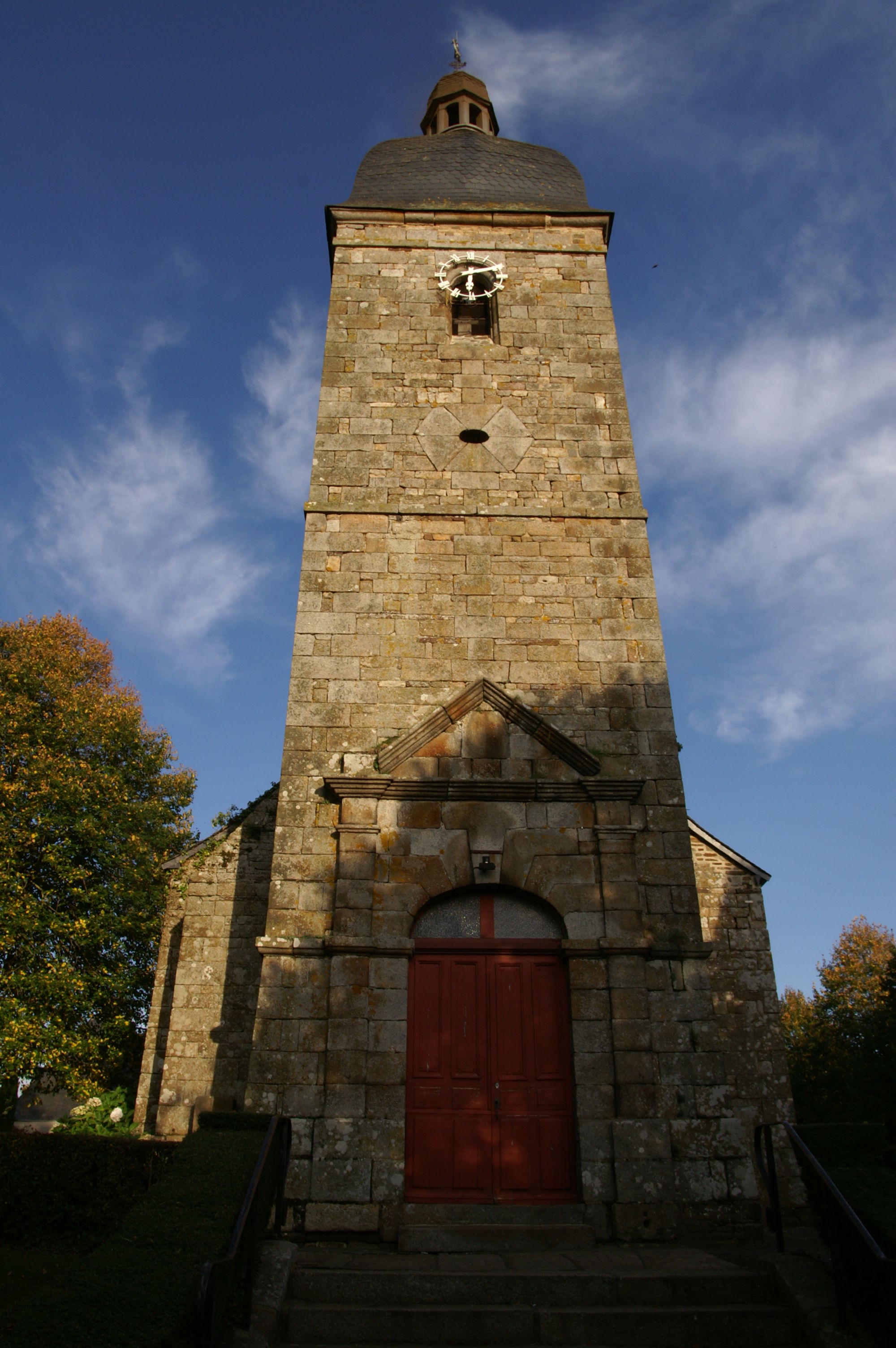 église Saint-Pierre de Trans-la-Forêt