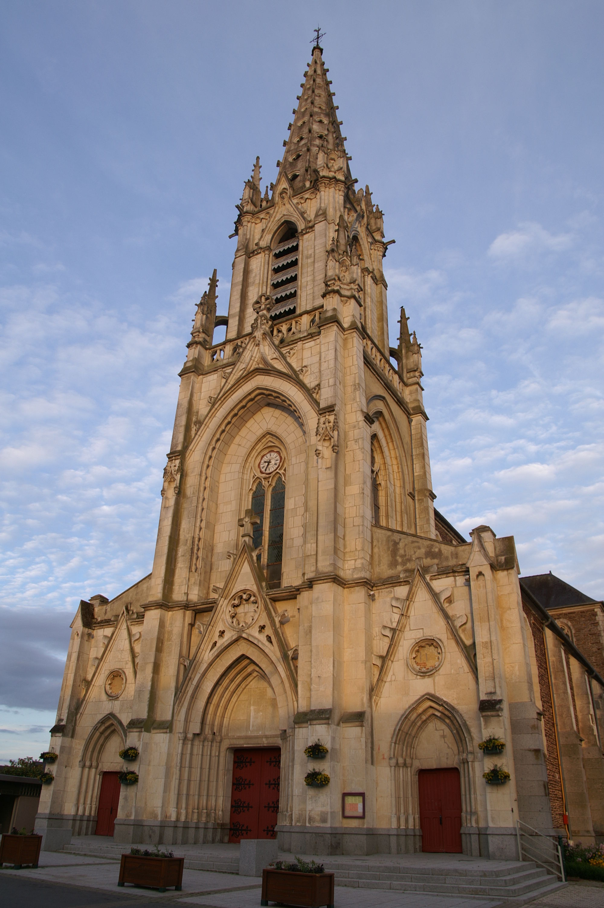 église Saint-Pierre de Mordelles