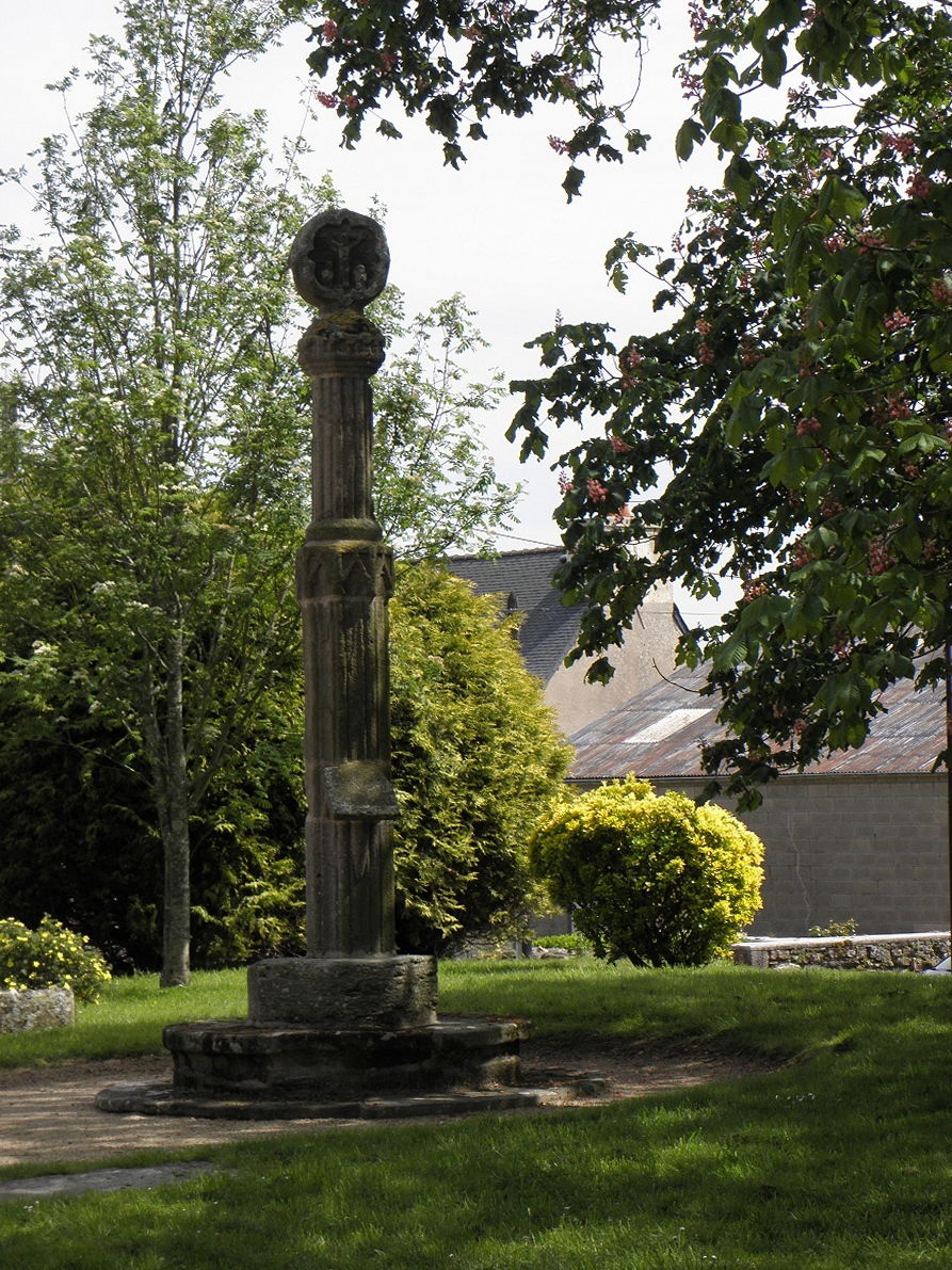 croix hosannière de Plouezoc'h