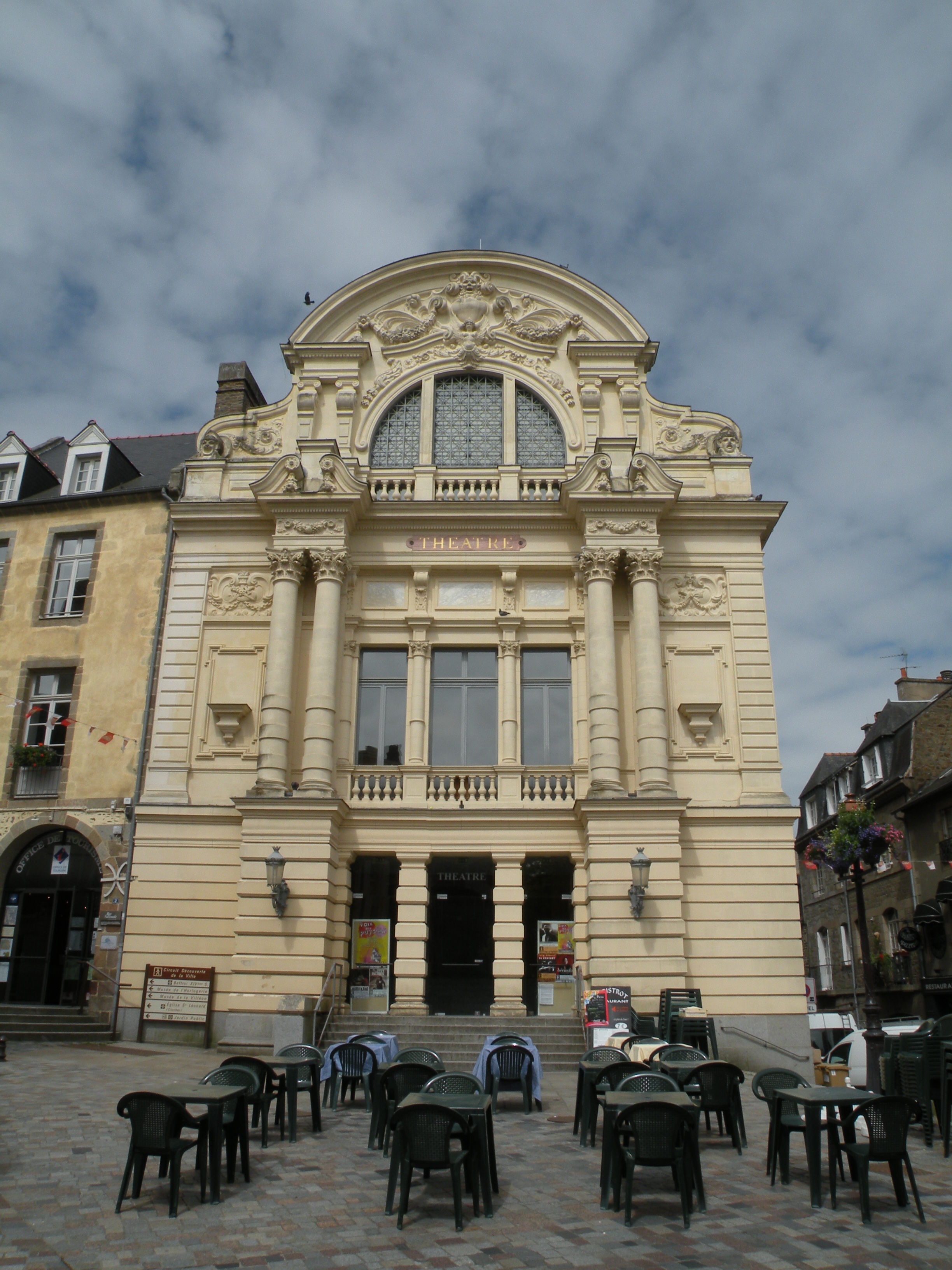 théâtre Victor Hugo