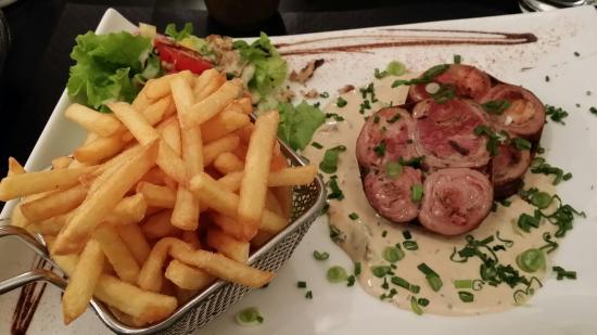 Les Pieds Dans L'plat